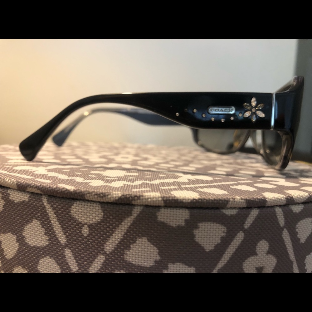 COACH Sunglasses - Picture 3 of 9